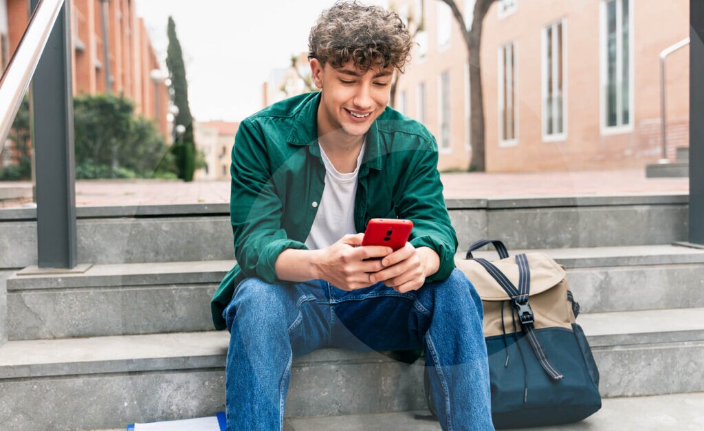 Real name policies on social media